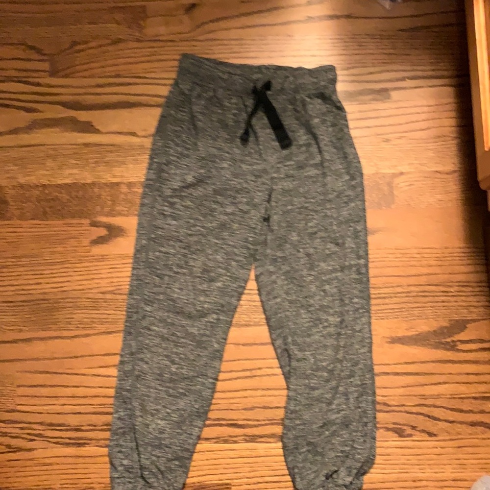 Crazy 8 boys gray fleece jogger pants size small 5/6
